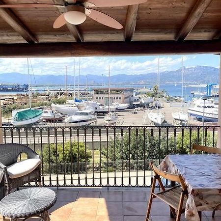 Appartamento Con Terrazza Vista Mare. Àrbatax Exterior foto